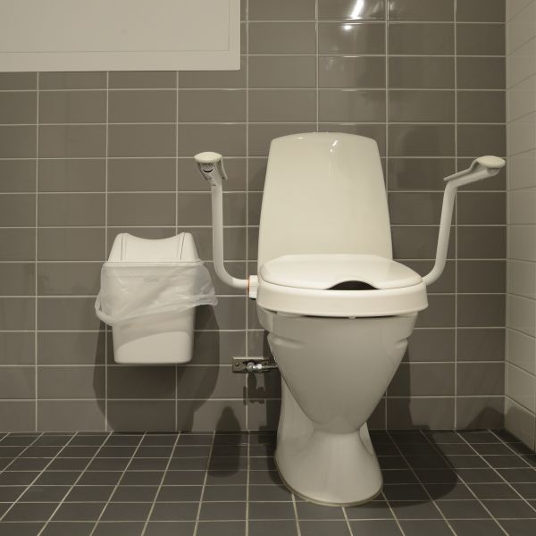 Commercial Toilet Repair in Chandler